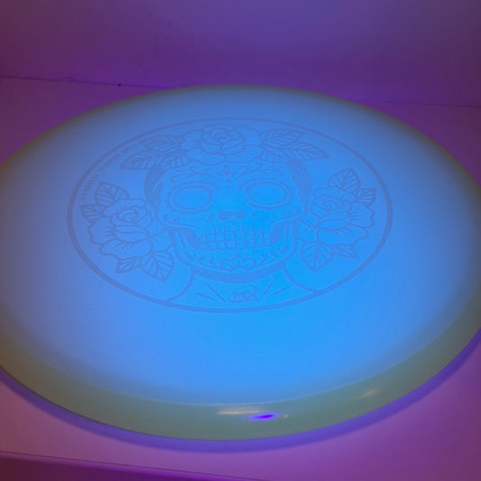 Axiom ENVY • Full Eclipse (Glow) • 173-5 g