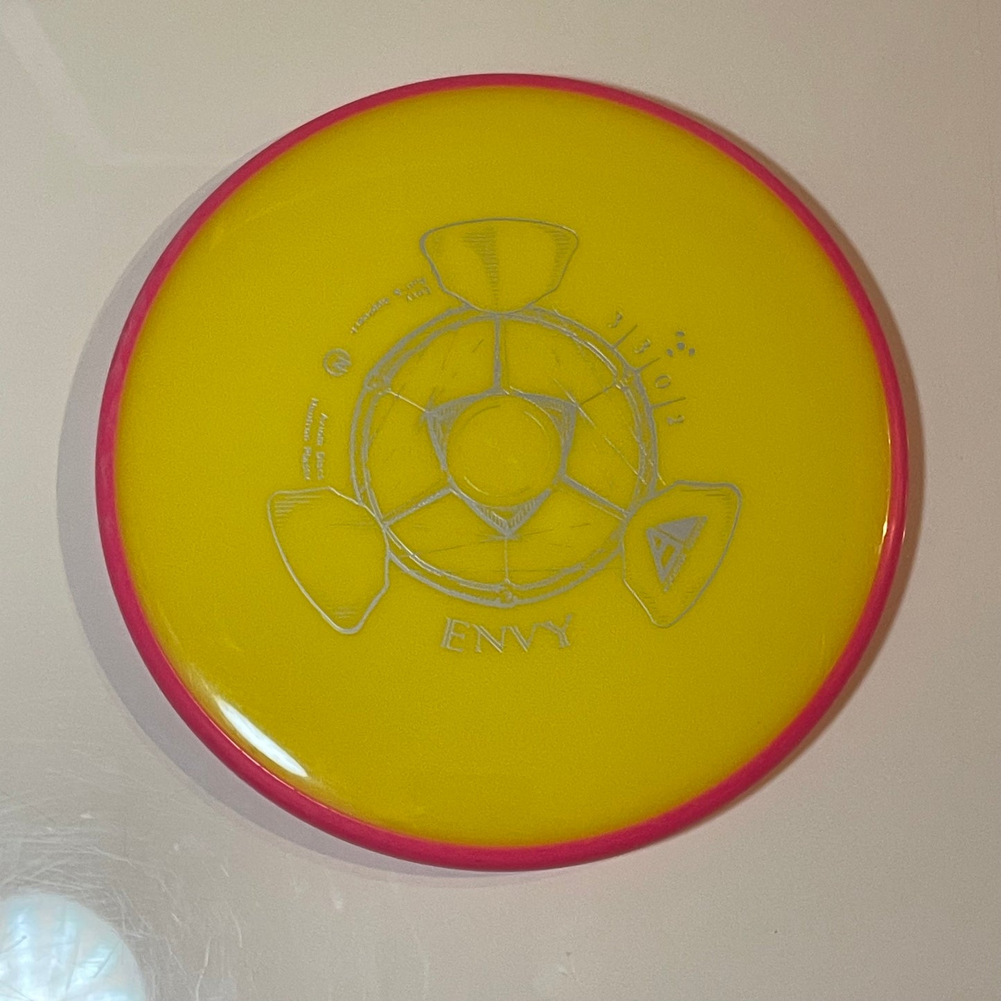 Axiom ENVY • Yellow • Neutron • 172 g