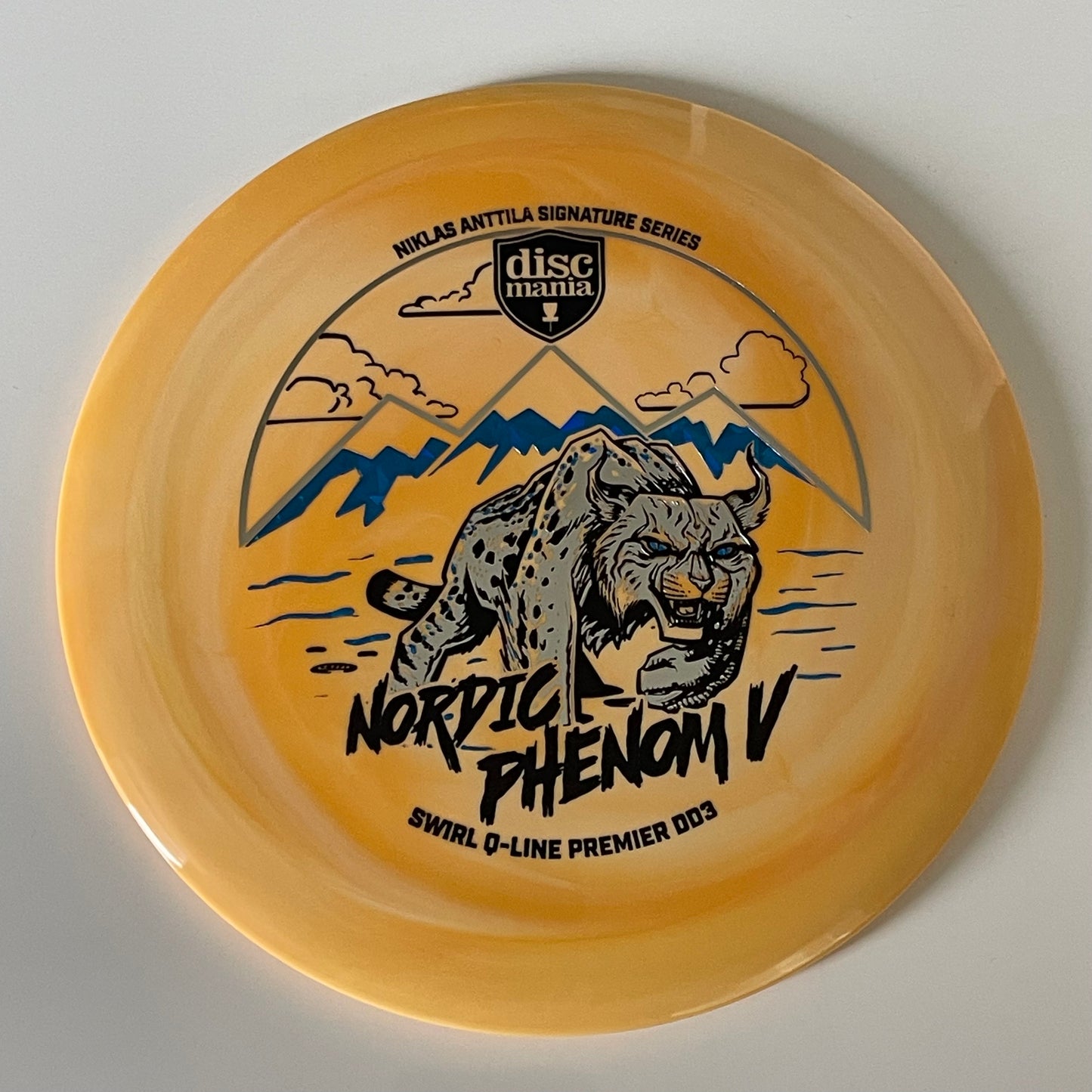 Discmania Nordic Phenom V • Swirl Q-line Premier DD3 • 175 g (Yellow)